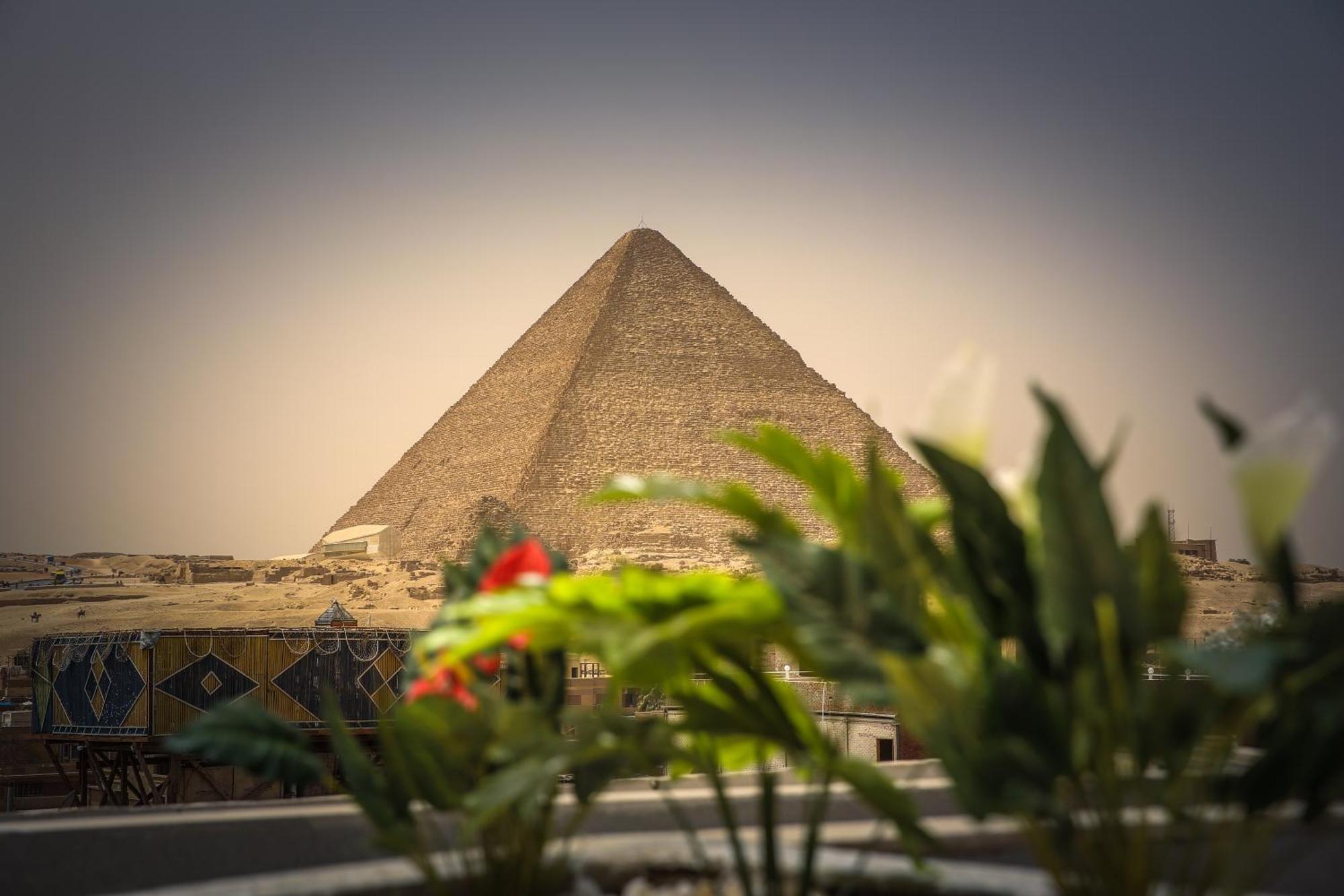 Queen Pyramids View Inn Kafrat al Jabal Екстер'єр фото