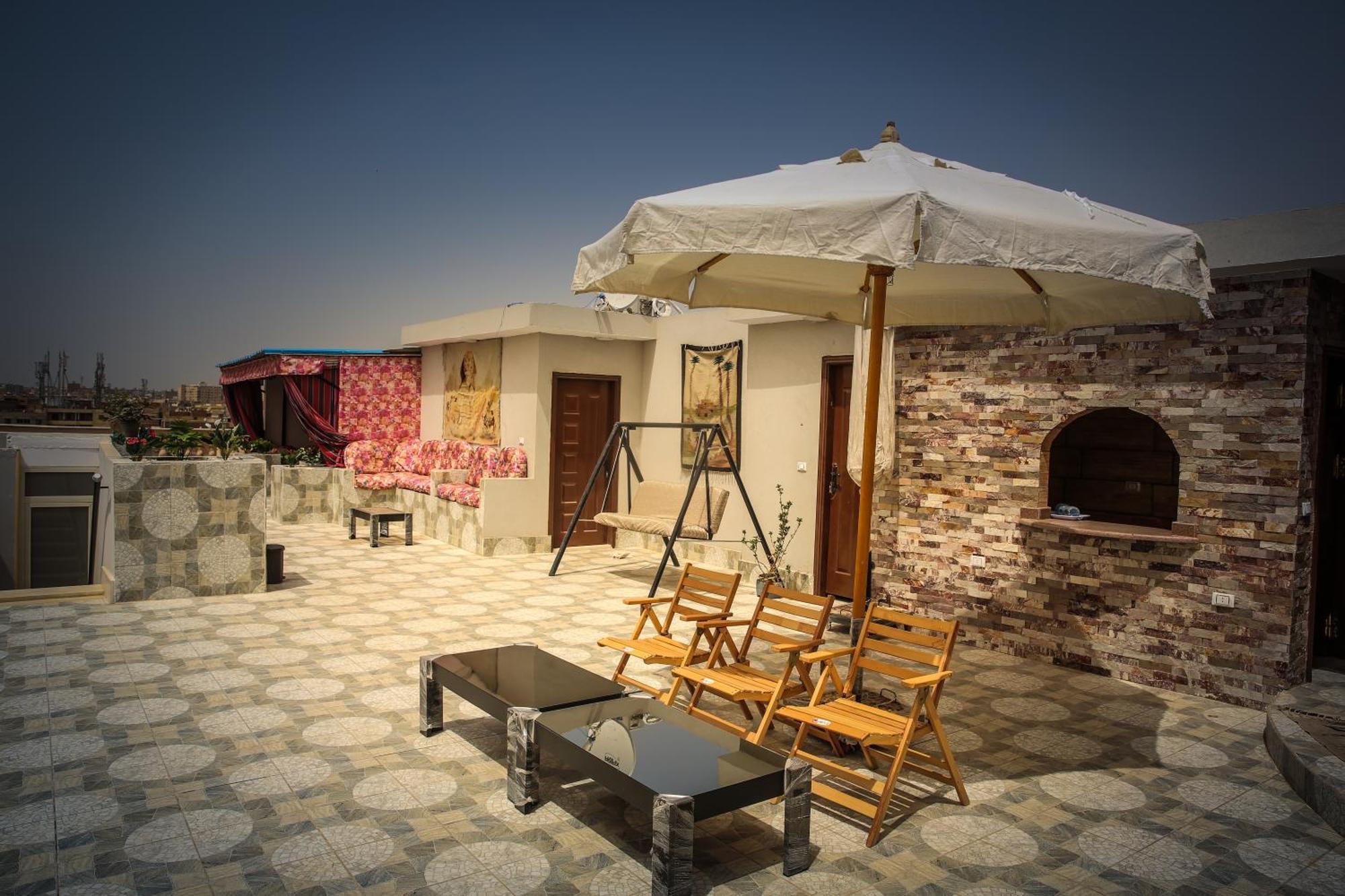 Queen Pyramids View Inn Kafrat al Jabal Екстер'єр фото
